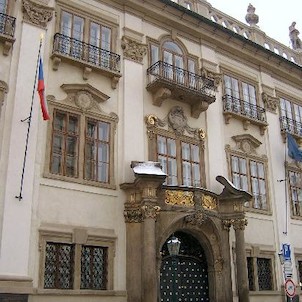 Nostický palác - vchod