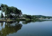 Lipno - pláž v Černé v Pošumaví