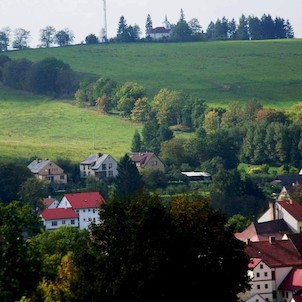 Kaple sv.Máří Magdaleny a křížová cesta