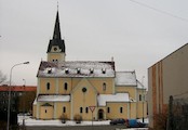 Povýšení Sv.kříže 01, Kostel Povýšení sv.kříže v Karlových Varech – Rybářích.