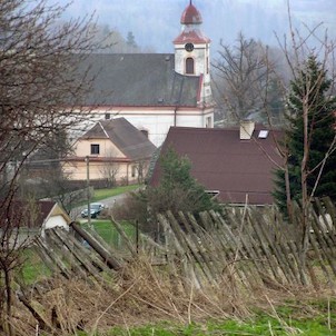 Pohled na kostel Sv. Floriána