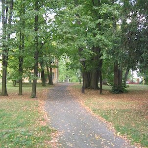 Zámecký park