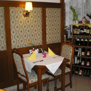 Korunní Restaurant