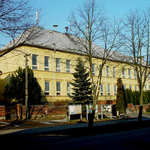 škola