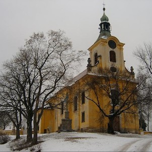 Kostel ve Vtelně